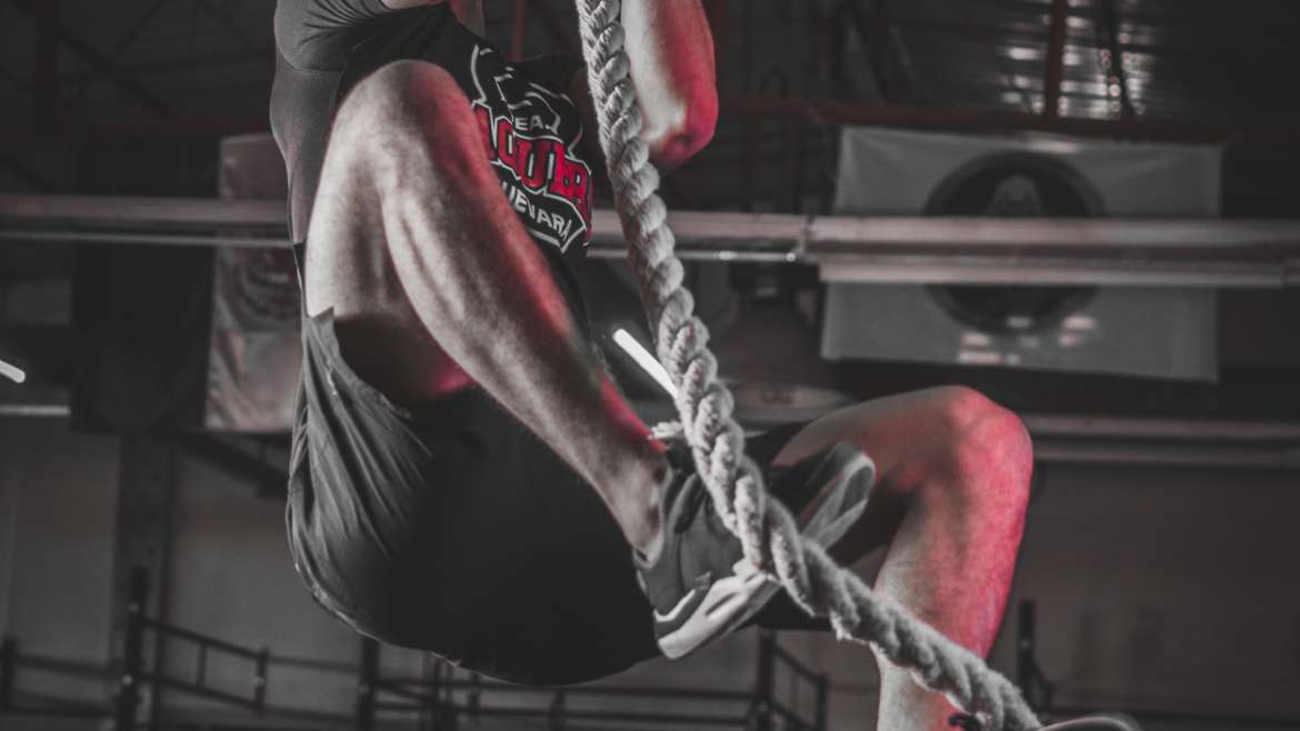 S’entrainer à la maison ou en extérieur : les accessoires indispensables pour un renforcement musculaire complet.